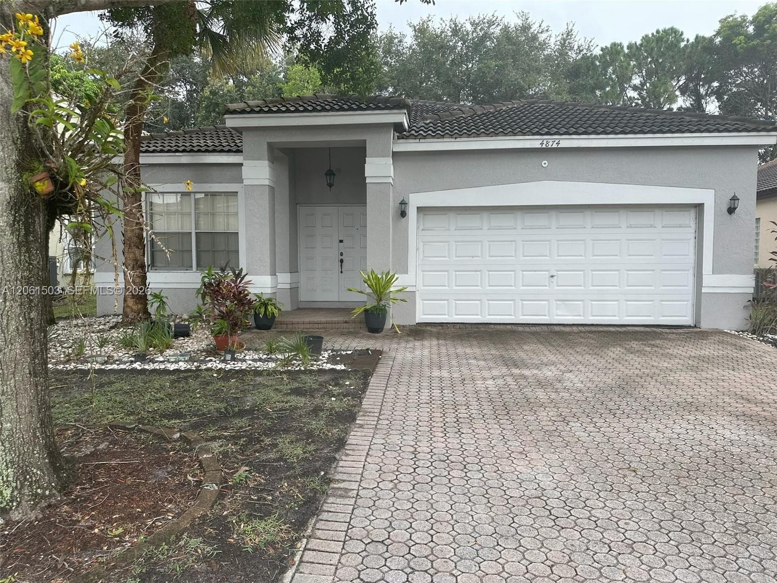 4874 NW 57th Mnr, Coconut Creek FL 33073 photo 2
