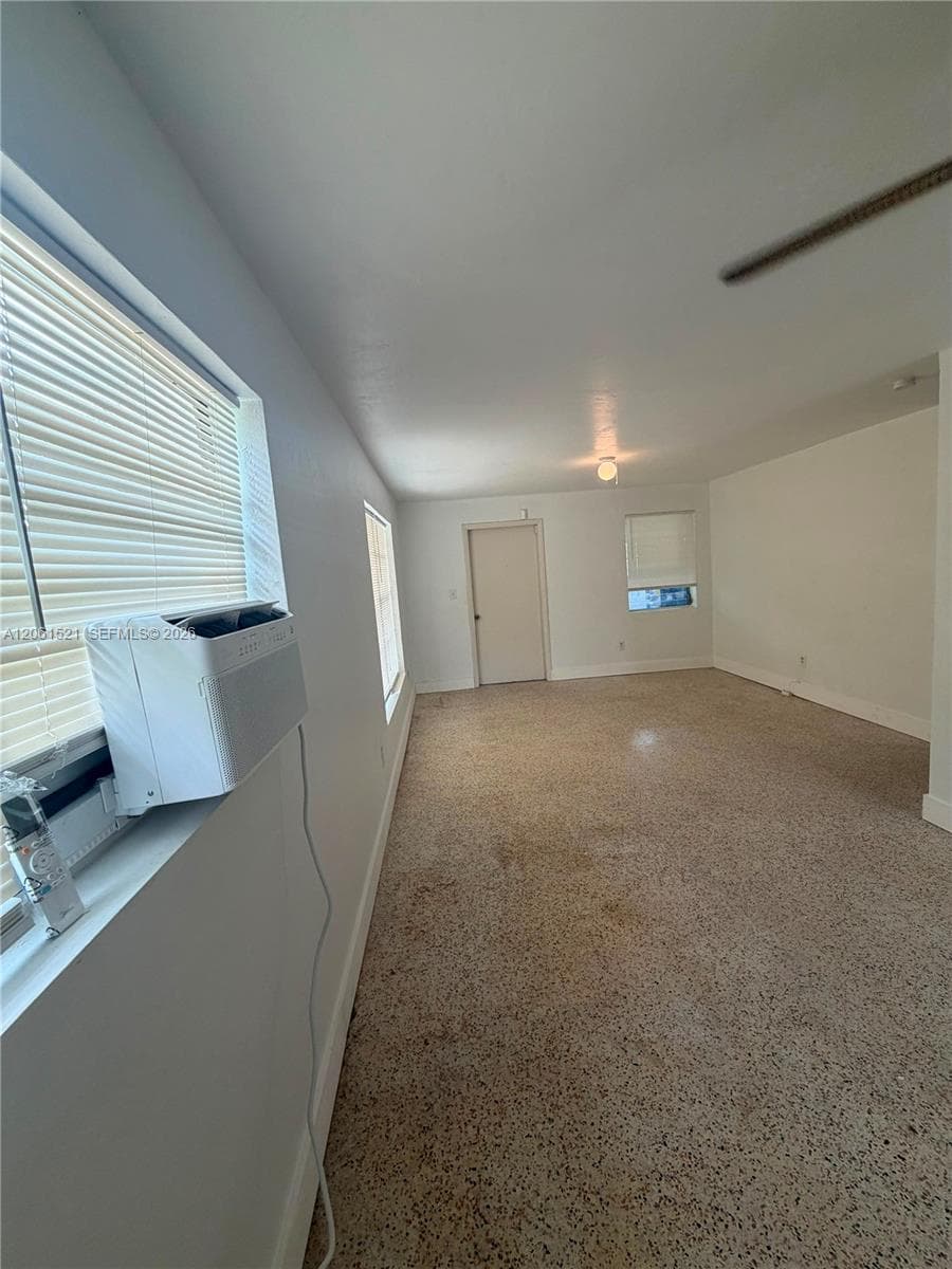 11530 SW 136th St, Miami FL 33176 photo 2