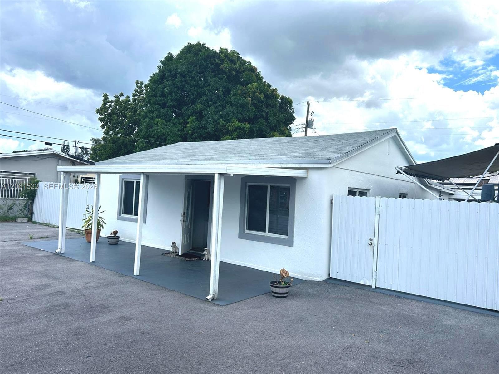 10401 NW 33rd Ave, Miami FL 33147 photo 3