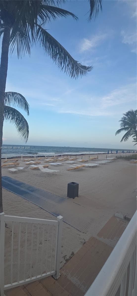 4010 Galt Ocean Dr # 716, Fort Lauderdale, FL 33308