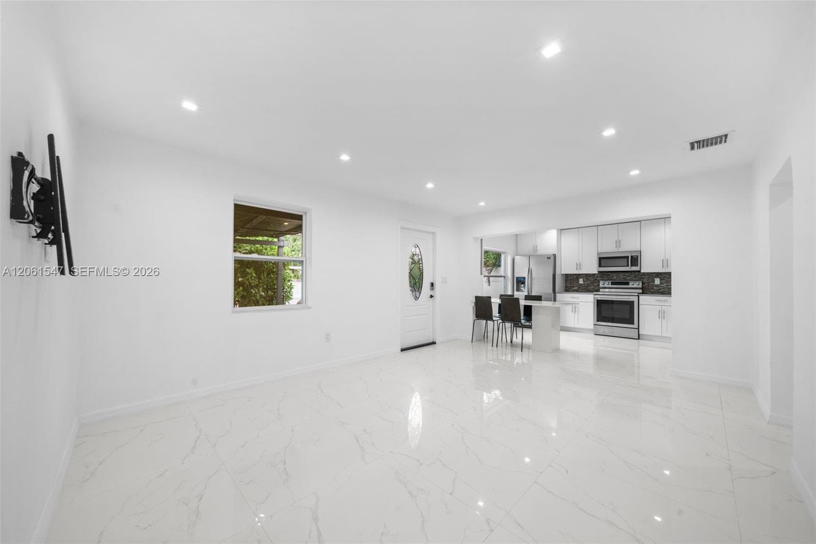 524 NW 10th St # 0, Hallandale Beach, FL 33009 photo 5