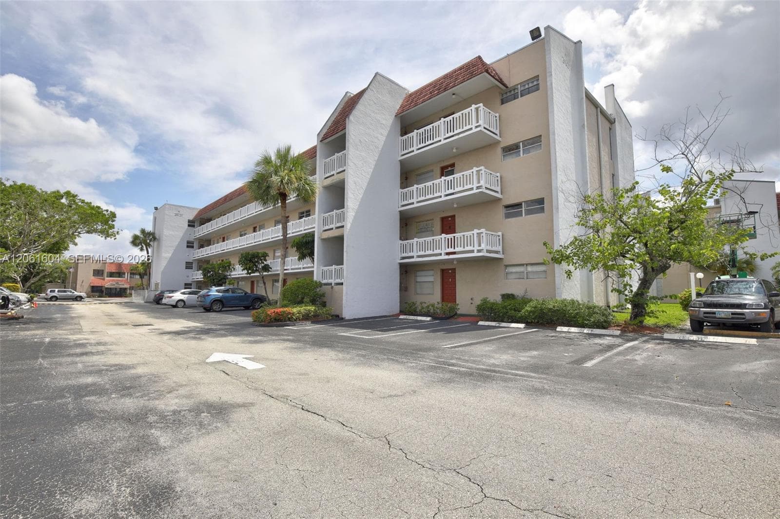 3531 Inverrary Dr # 101, Lauderhill FL 33319 photo 3