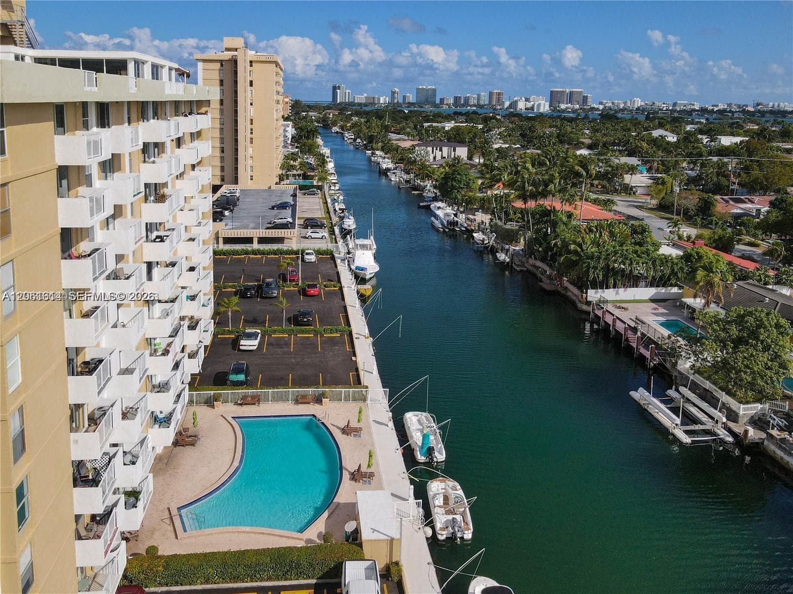 2020 NE 135th St # 710, North Miami FL 33181 photo 2