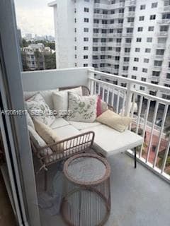 345 Ocean Dr # 718, Miami Beach, FL 33139 photo 3
