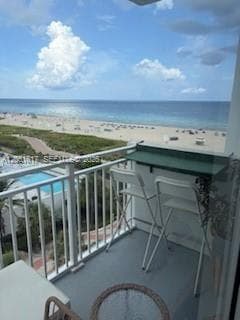 345 Ocean Dr # 718, Miami Beach, FL 33139
