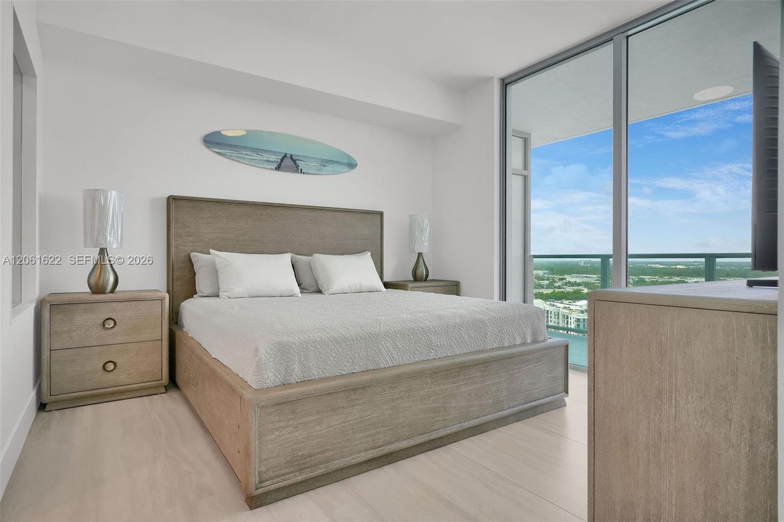 2411 Laguna Circle # 1610, North Miami FL 33181 photo 4