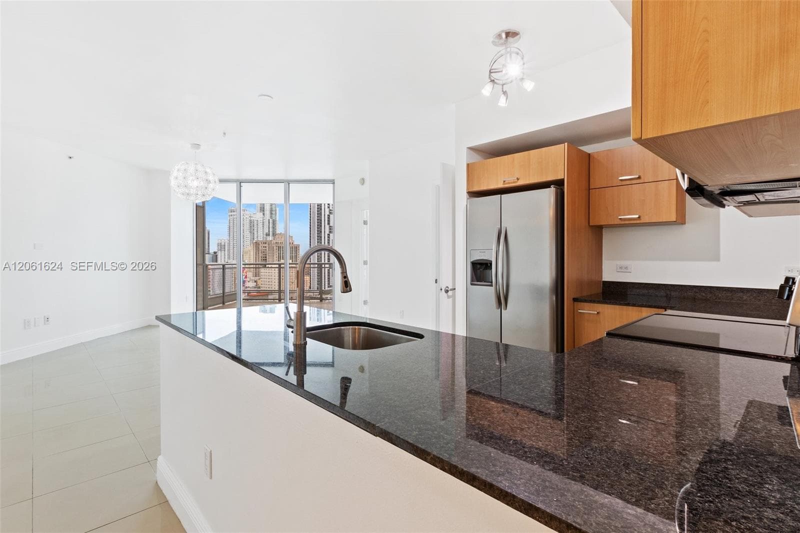 350 S Miami Ave # 1805, Miami FL 33130 photo 2