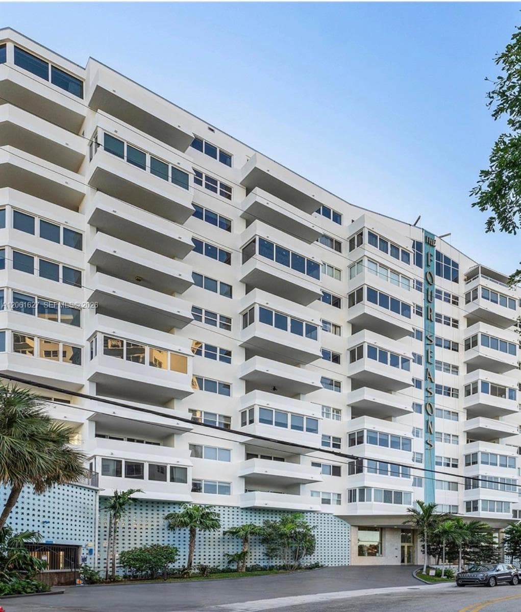 333 Sunset Dr # 108, Fort Lauderdale FL 33301