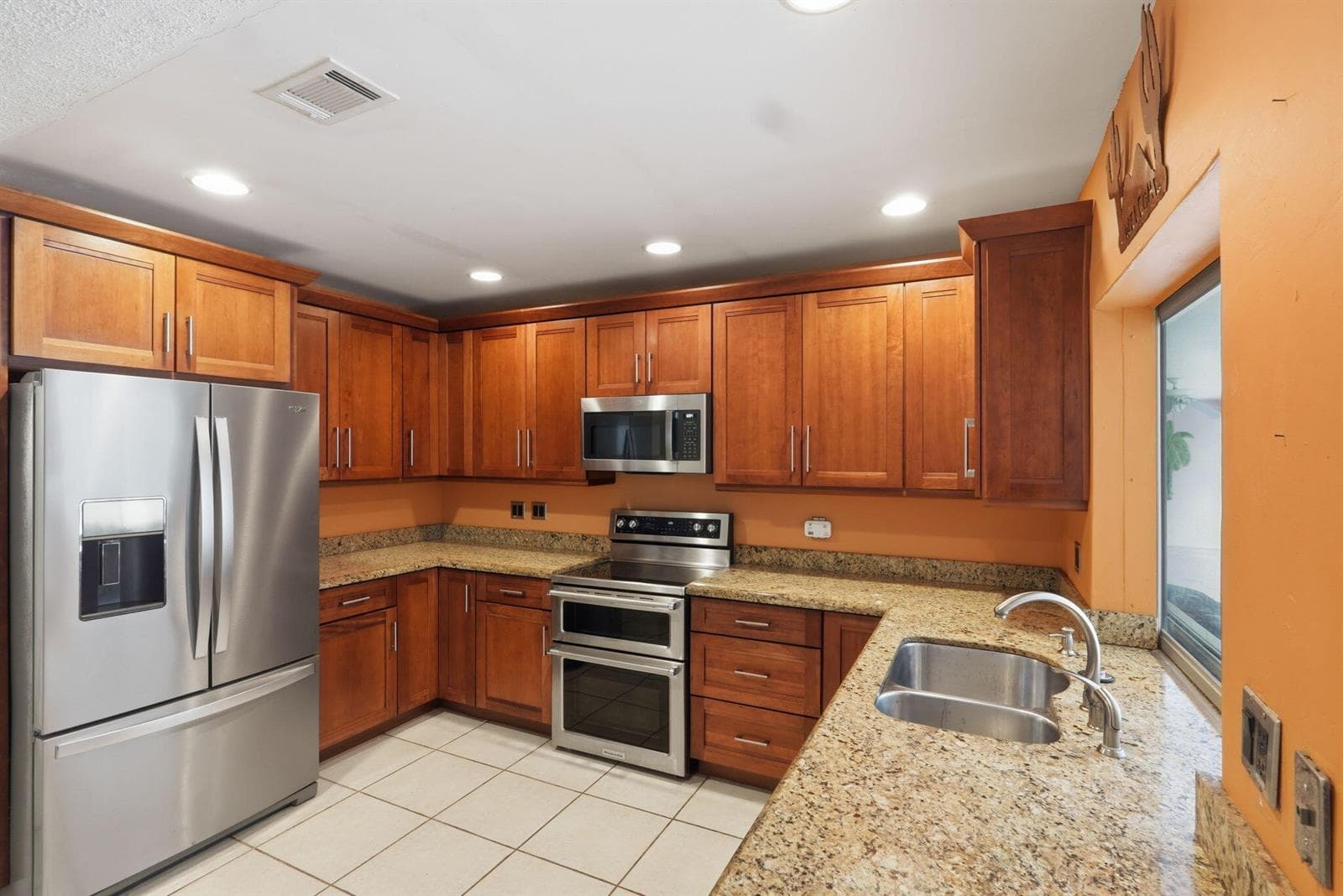 601 NW 71ST Avenue, Plantation FL 33317 photo 5
