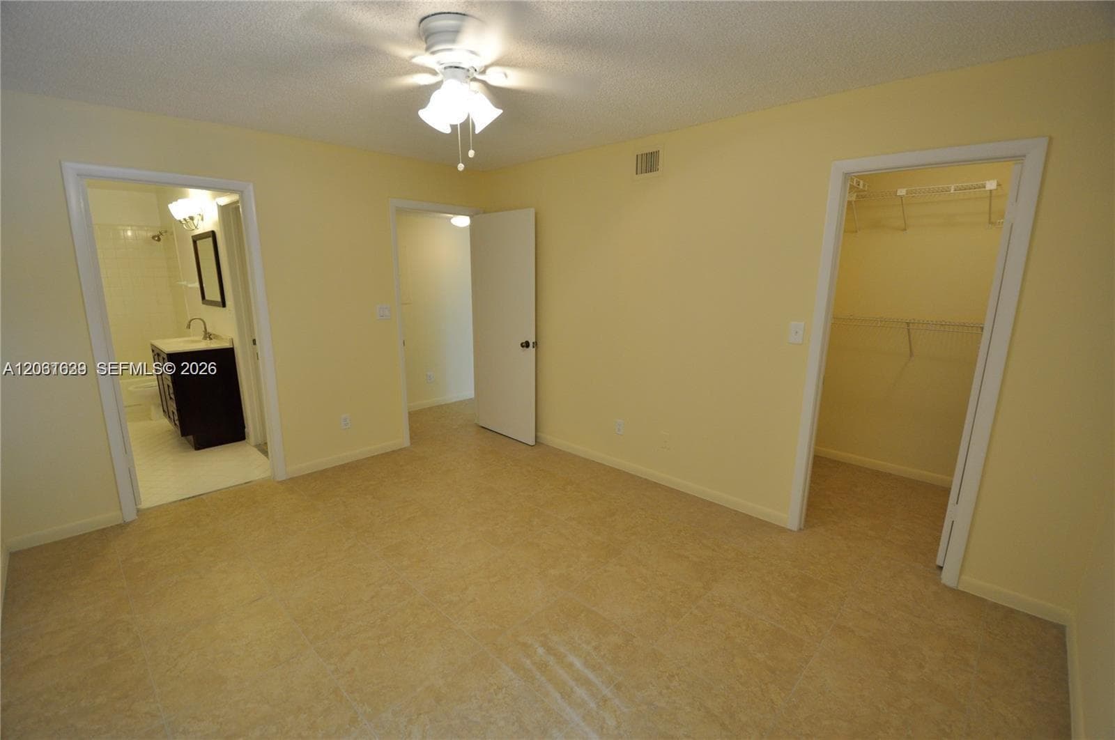 3473 NW 44th St # 103, Oakland Park, FL 33309 photo 4