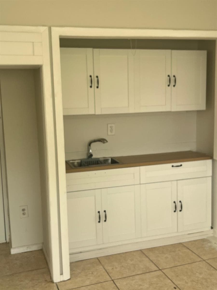 132 W 35th Street Unit b, Riviera Beach FL 33404 photo 5