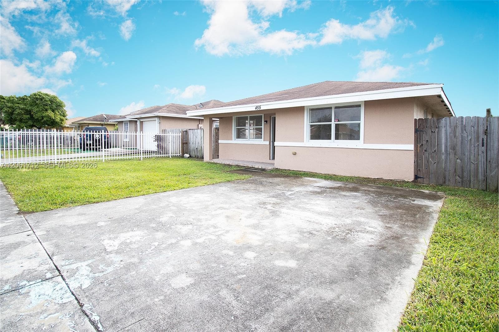 455 NW 14th St, Florida City FL 33034 photo 3