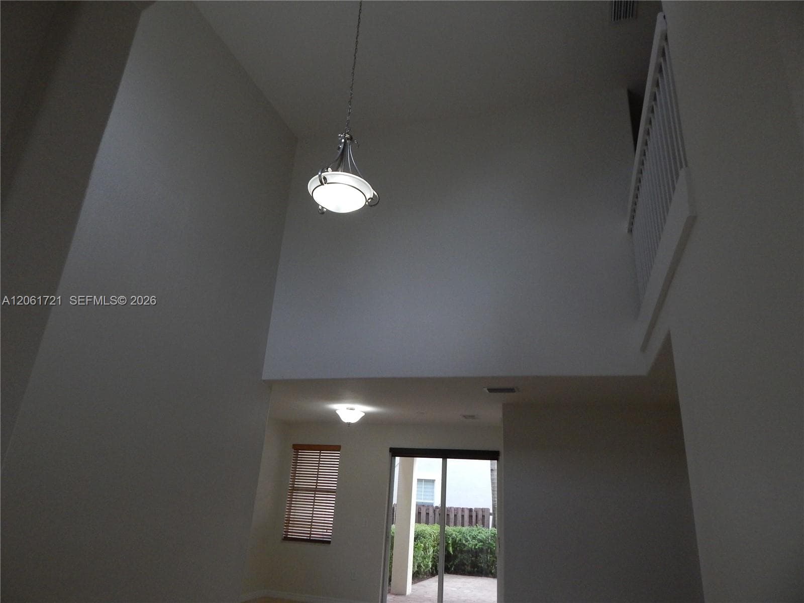320 SW 87th Ct, Miami FL 33174 photo 4