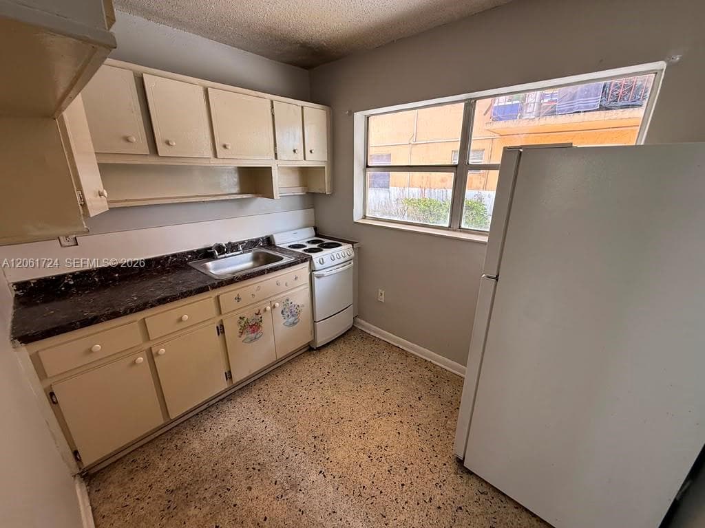3045 NW 21st Ct # 2, Miami FL 33142 photo 5