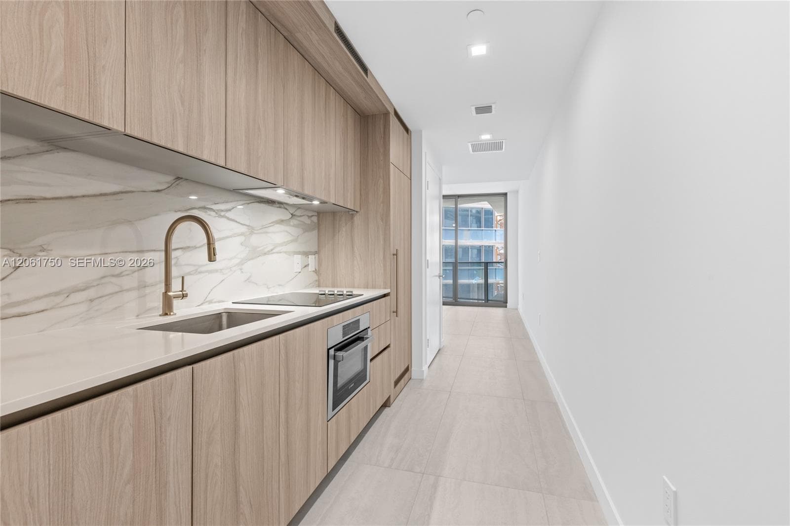 77 SE 5th Street # 2205, Miami FL 33131 photo 2