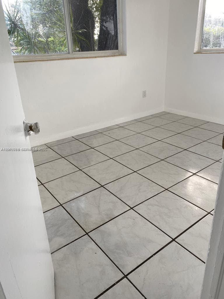 2181 NW 91st St # A, Miami, FL 33147 photo 4
