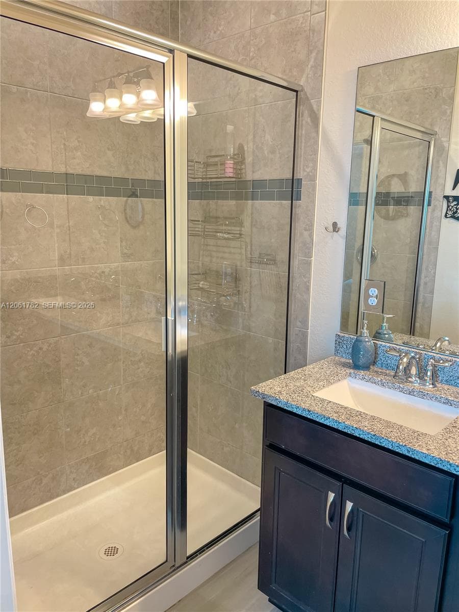 5100 Eucalyptus Dr # 2, Hollywood FL 33021 photo 4