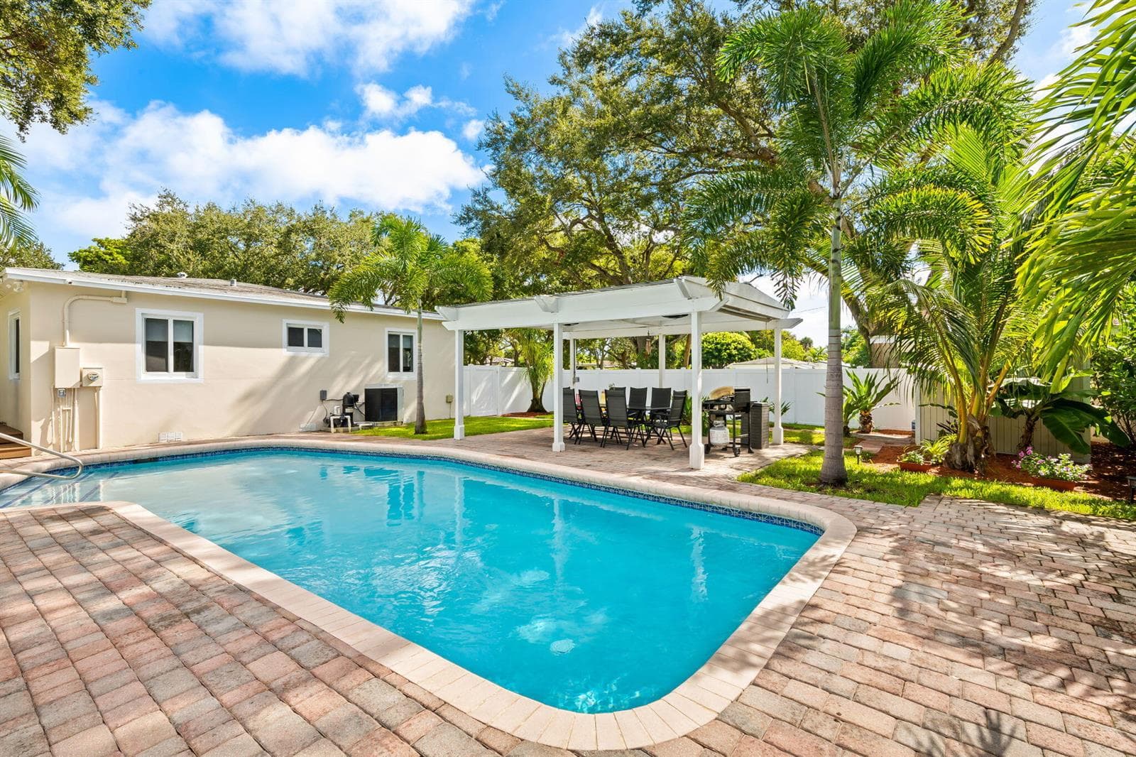 1300 SW 17th Street, Fort Lauderdale FL 33315 photo 2