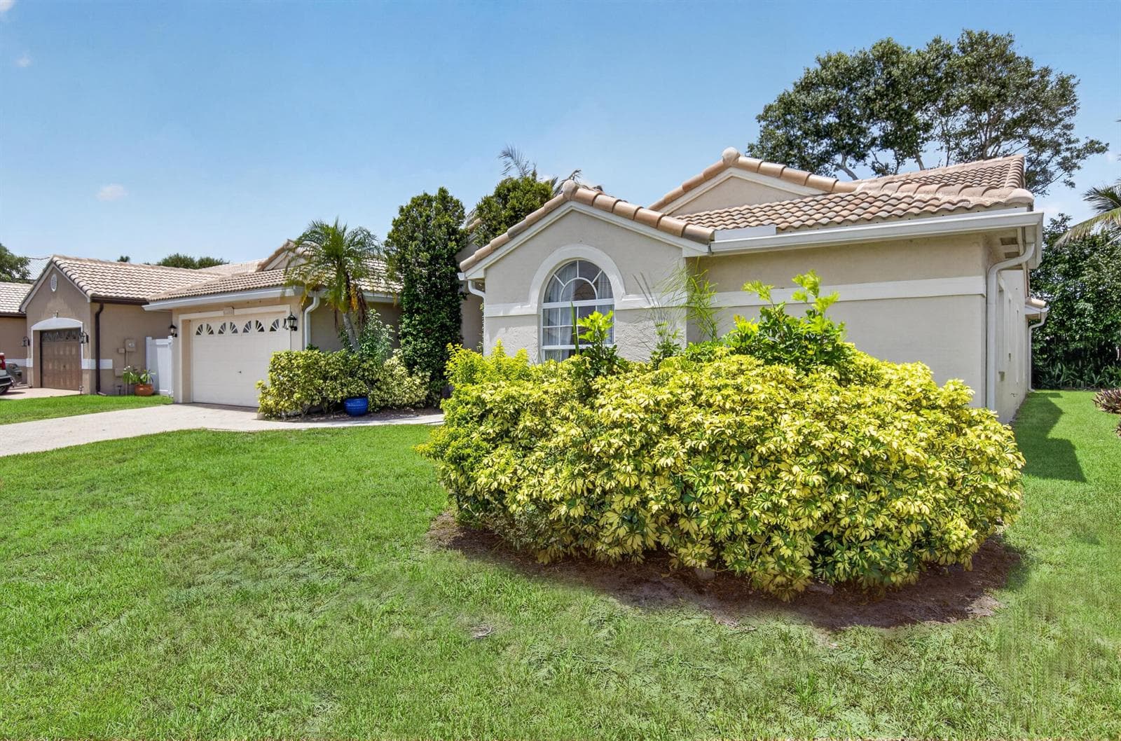 9415 Lake Serena Drive, Boca Raton FL 33496 photo 3