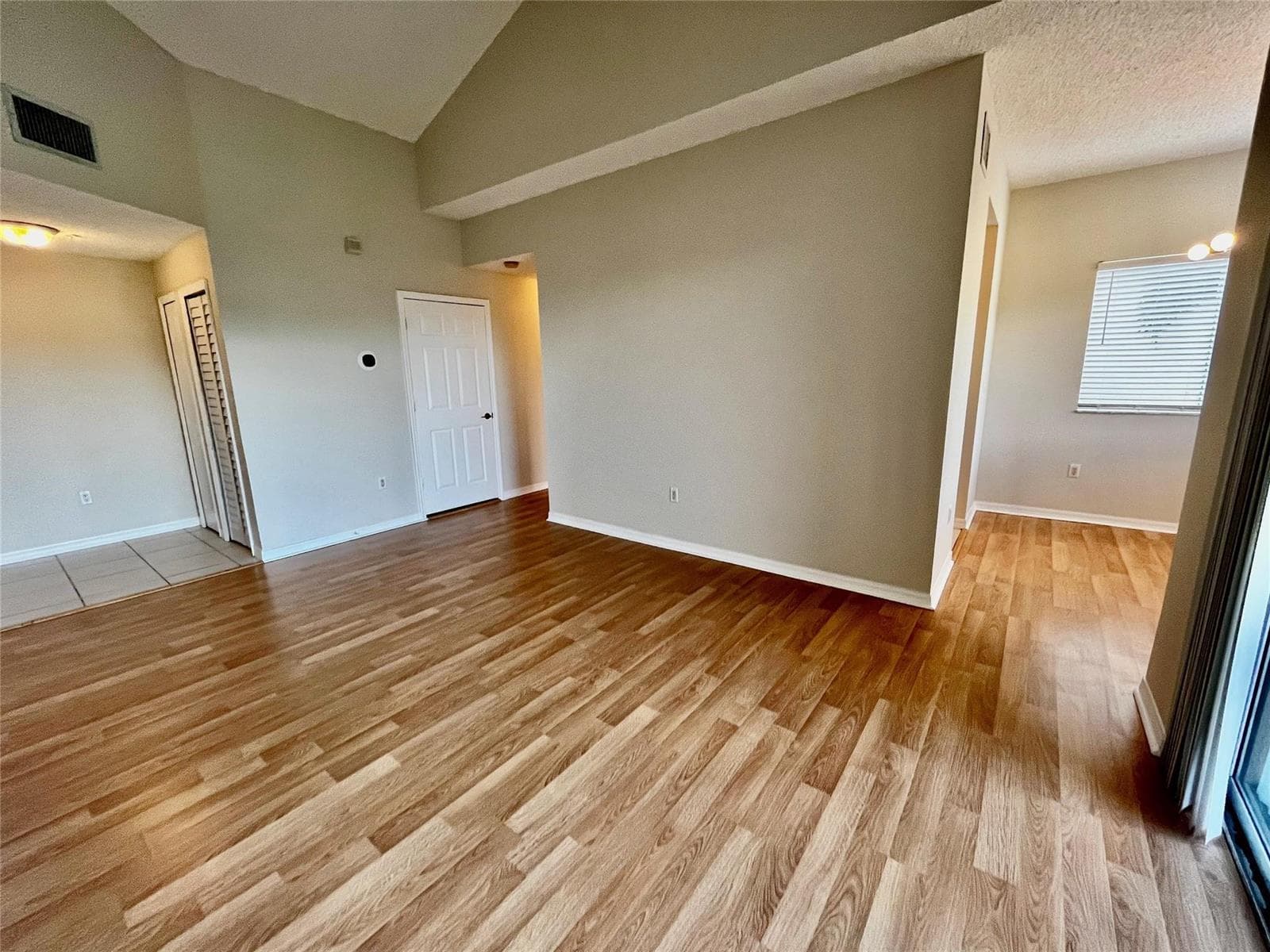7085 NOVA Drive # 311, Davie FL 33317 photo 2