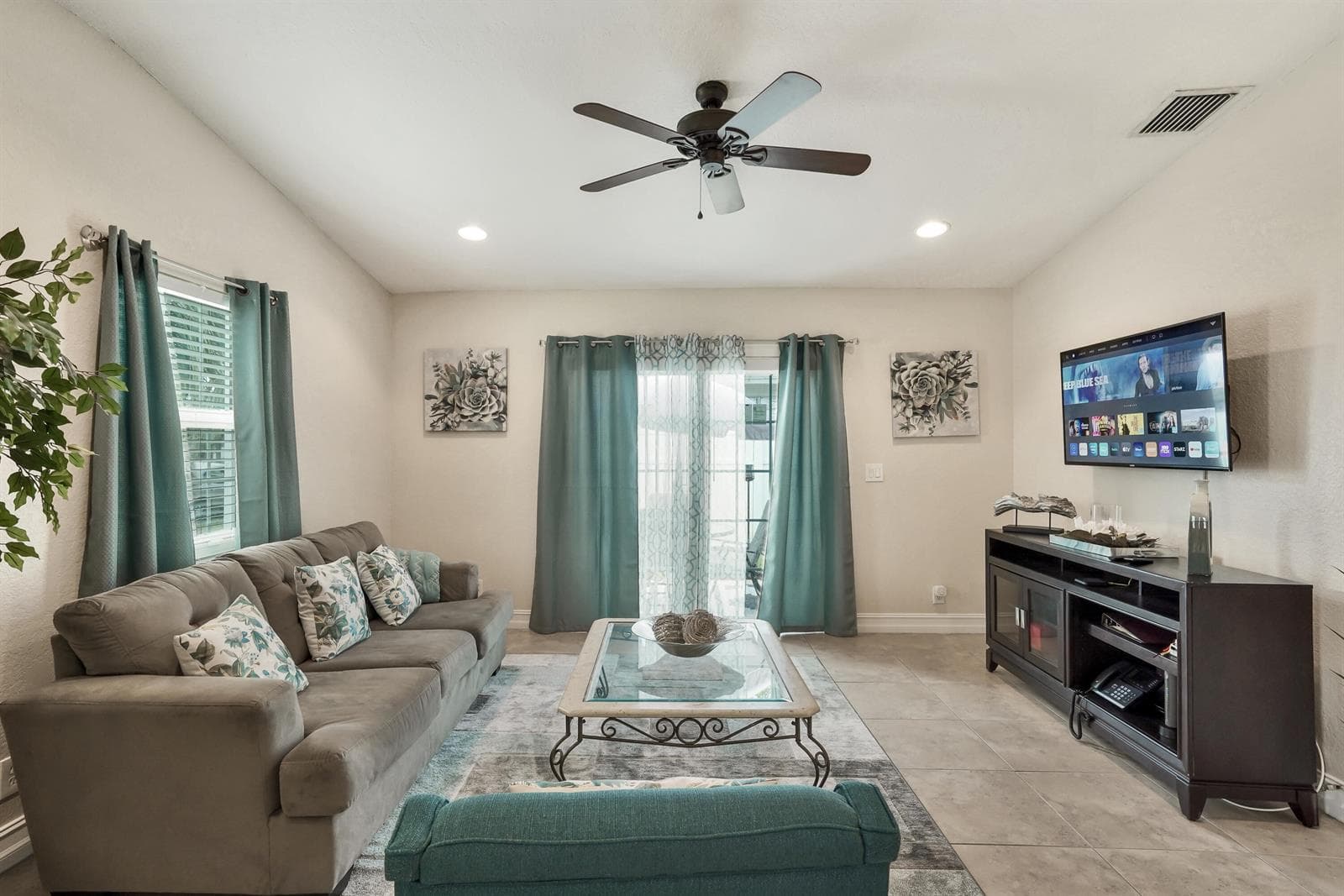 3021 NW 21st Court, Fort Lauderdale FL 33311 photo 3