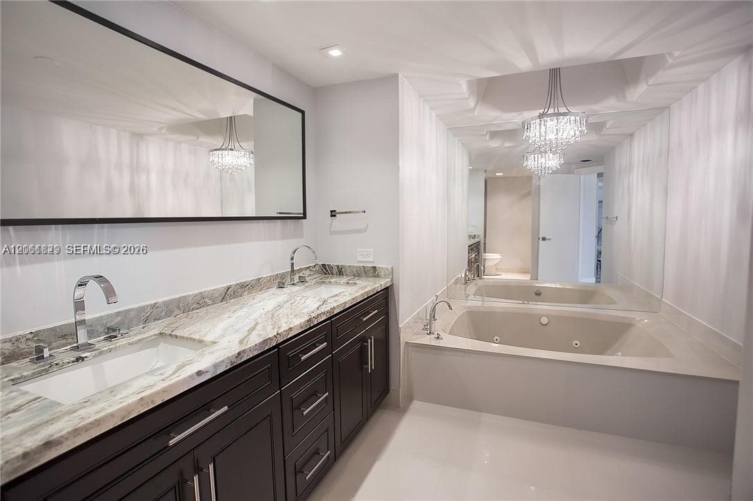 20191 E Country Club Dr # 2703, Aventura FL 33180 photo 4