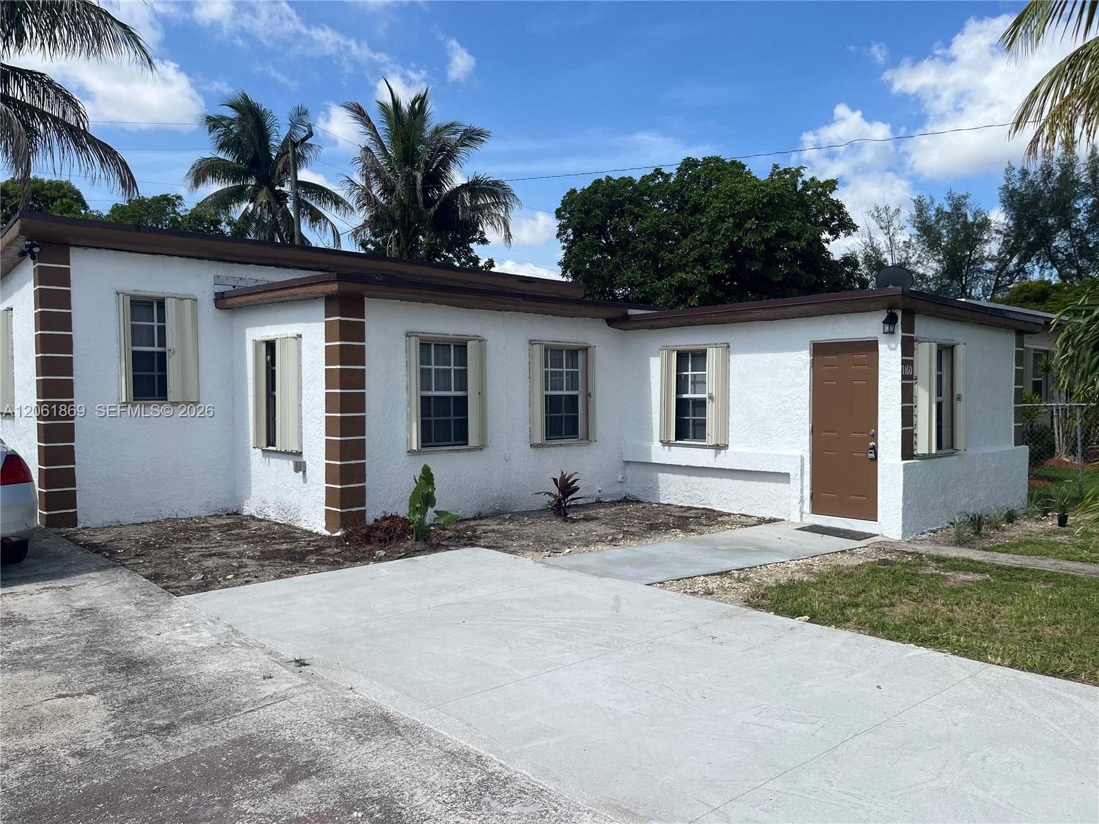 1160 NW 105th St, Miami, FL 33150 photo 3