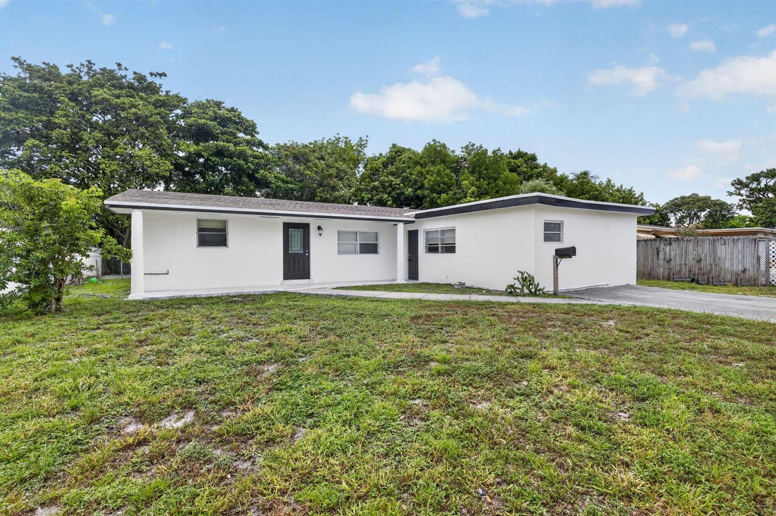 1111 SW 31ST Avenue, Fort Lauderdale FL 33312
