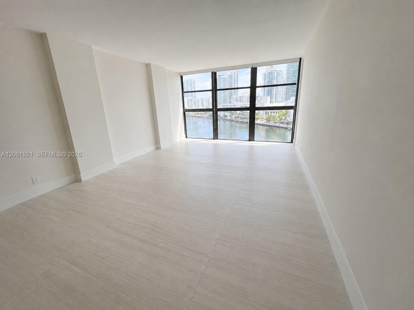 200 Leslie Dr # 1017, Hallandale Beach FL 33009 photo 5