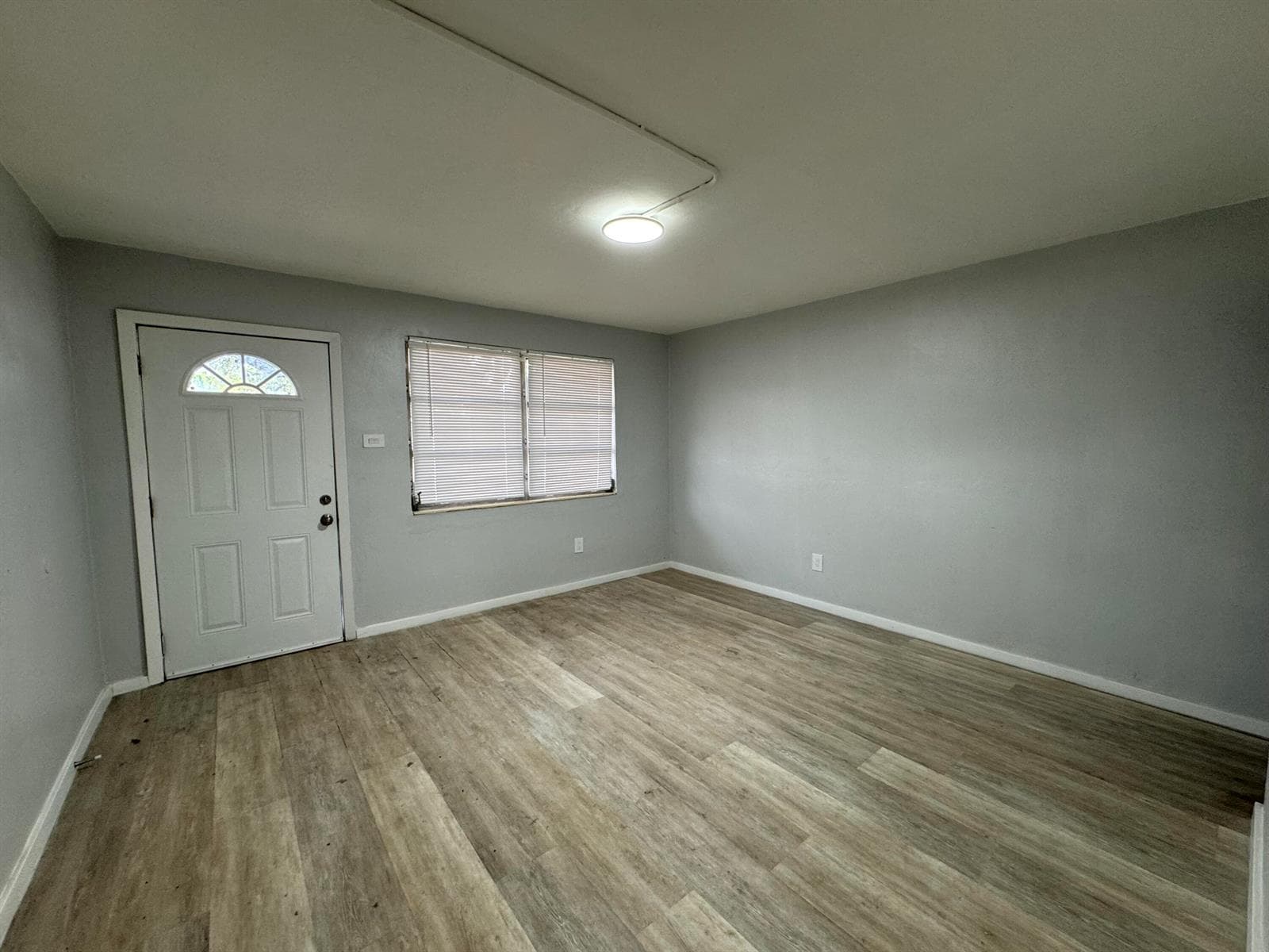 304 NW 14th Avenue, Fort Lauderdale, FL 33311 photo 2