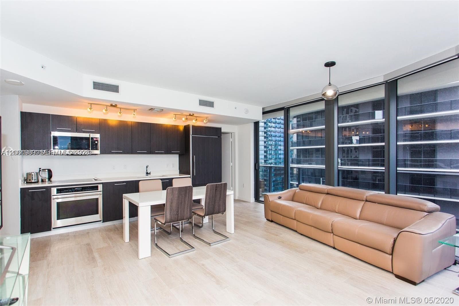 55 SW 9th St # 2903, Miami FL 33130 photo 3