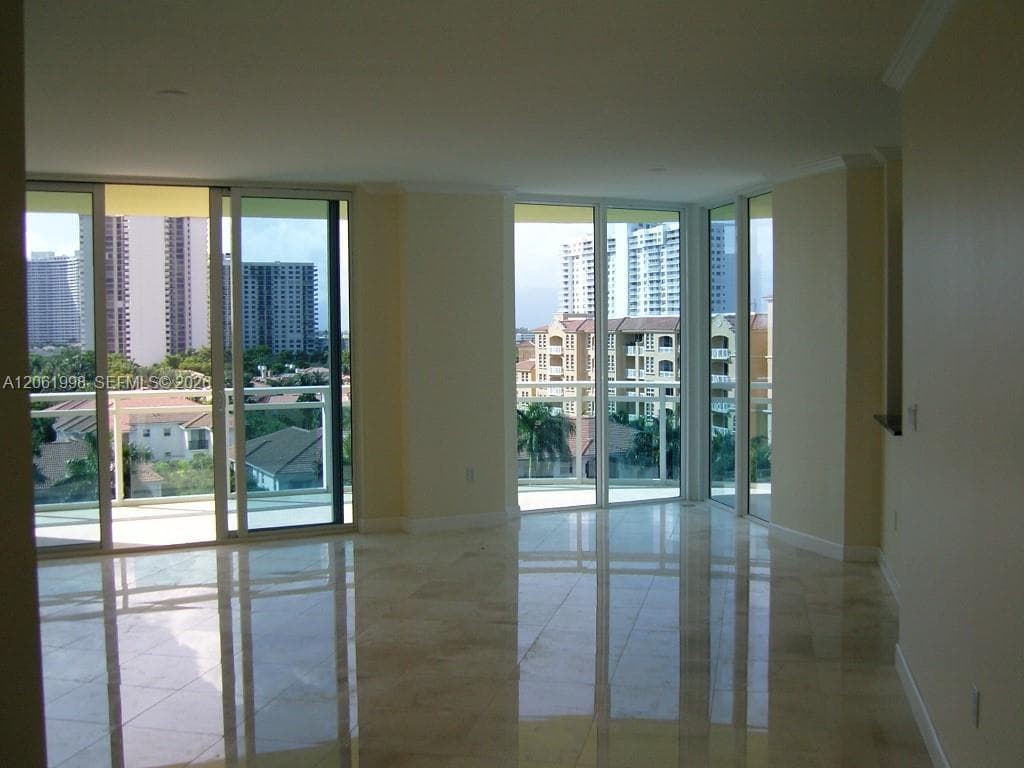 3000 NE 188th St # 603, Aventura FL 33180 photo 3