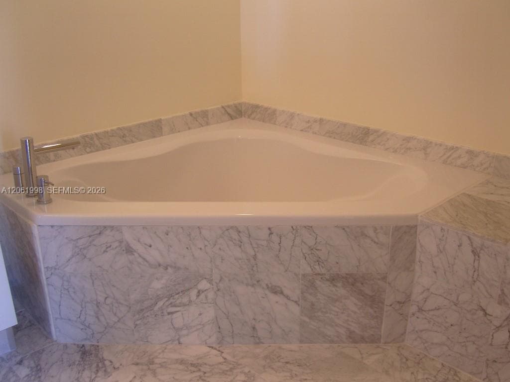 3000 NE 188th St # 603, Aventura FL 33180 photo 4