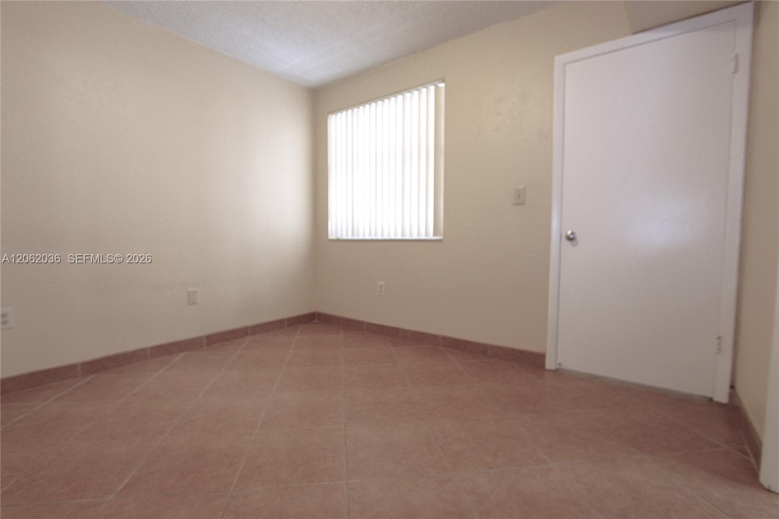 2890 N Oakland Forest Dr # 206, Oakland Park FL 33309 photo 2