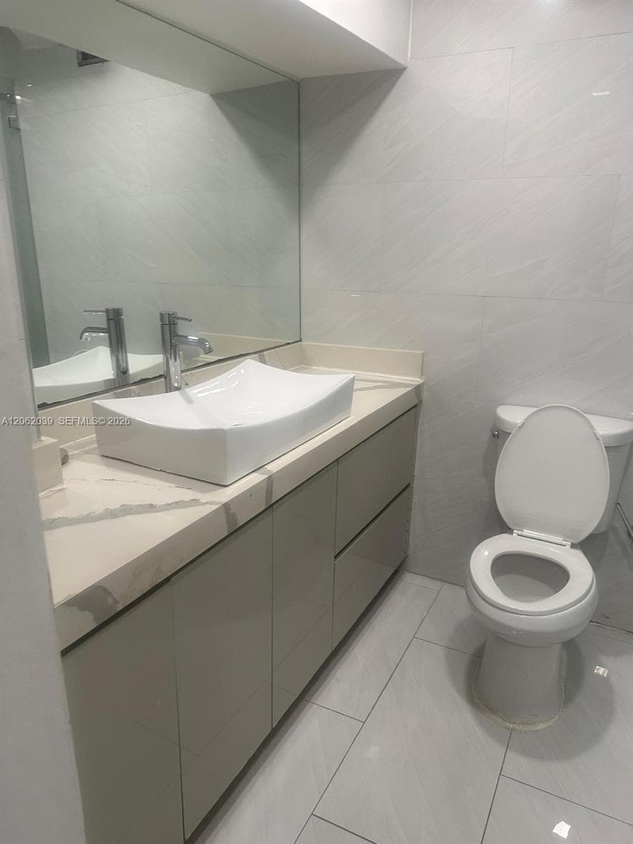 3725 S Ocean Dr # 1507, Hollywood FL 33019 photo 5