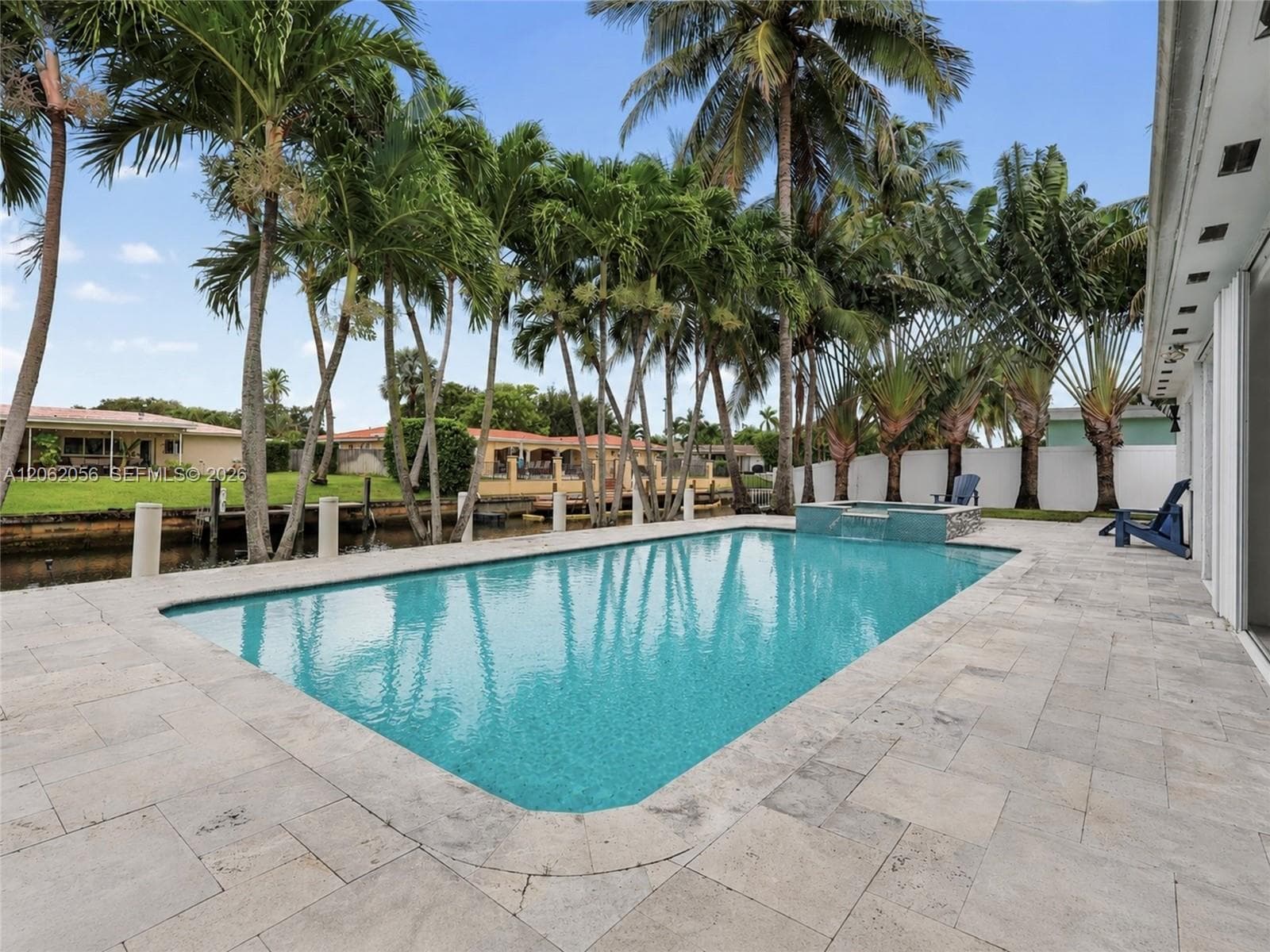 6000 SW 17th St, Plantation FL 33317