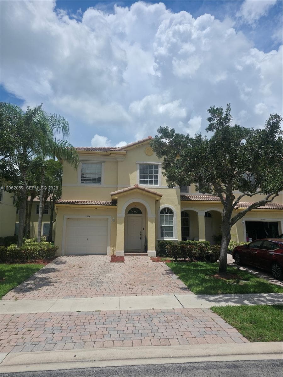 2584 SW 84th Ter # 101, Miramar FL 33025 photo 2