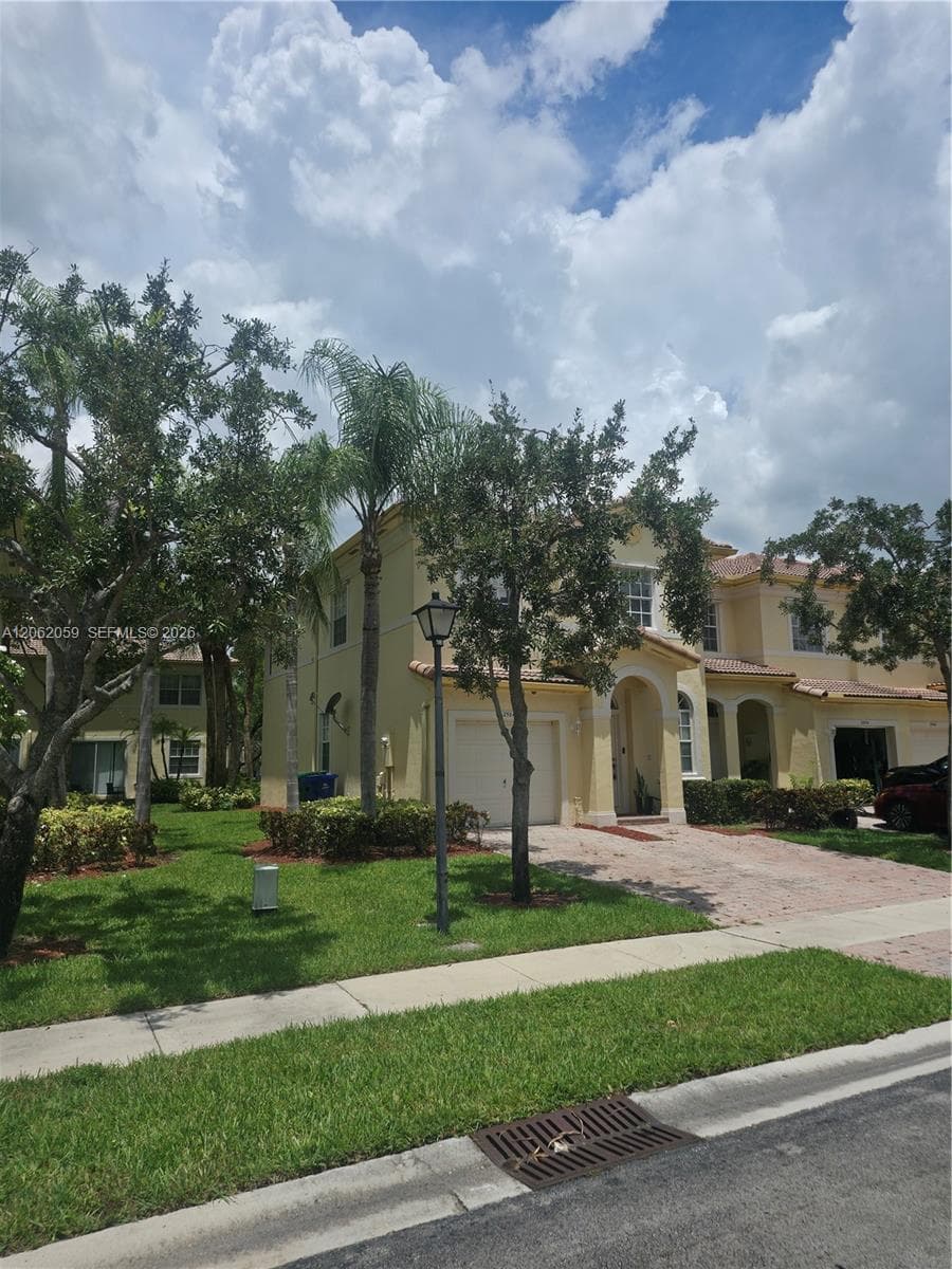 2584 SW 84th Ter # 101, Miramar FL 33025 photo 3