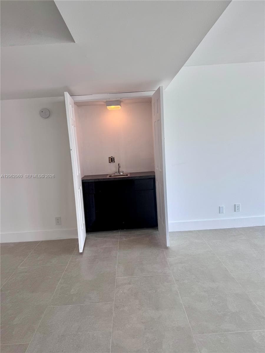 911 Ocean Dr # 503, Juno Beach FL 33408 photo 3