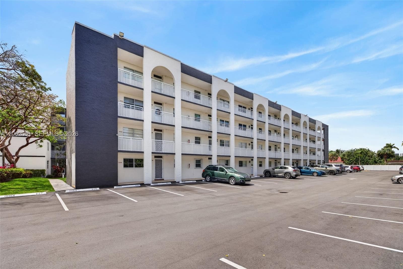 1541 S Ocean Blvd # 204, Lauderdale By The Sea FL 33062 photo 3