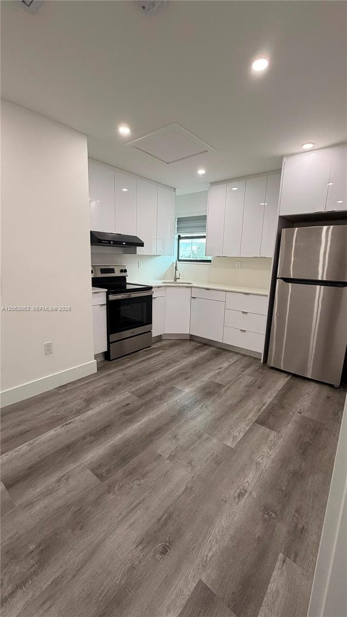 10370 SW 24th St # B, Miami, FL 33165 photo 5