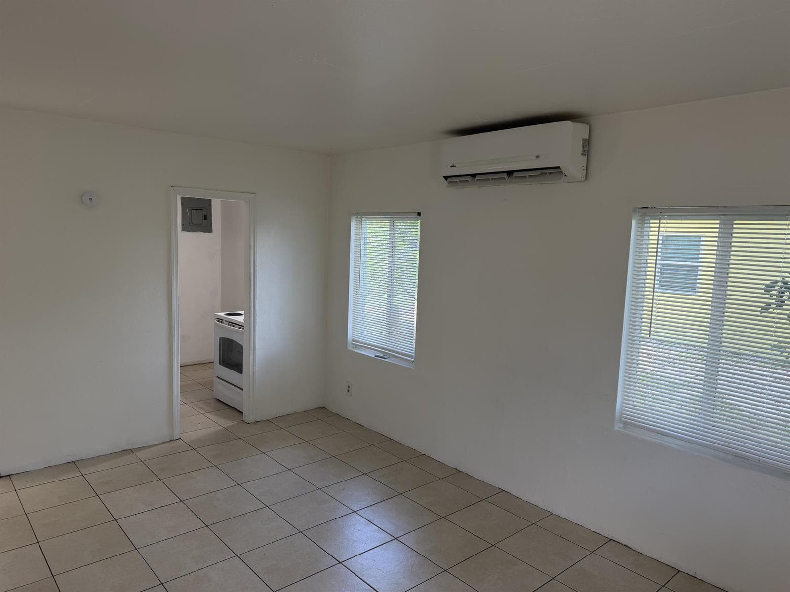 1444 NW 4TH Street, Fort Lauderdale FL 33311 photo 4