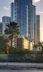850 N Miami Ave # 906, Miami FL 33136