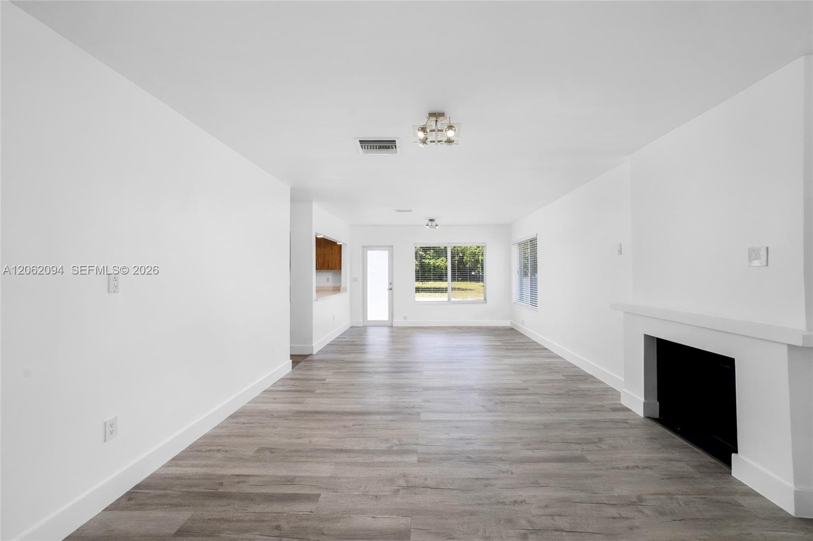 14120 NW 2nd Ave, Miami FL 33168 photo 3
