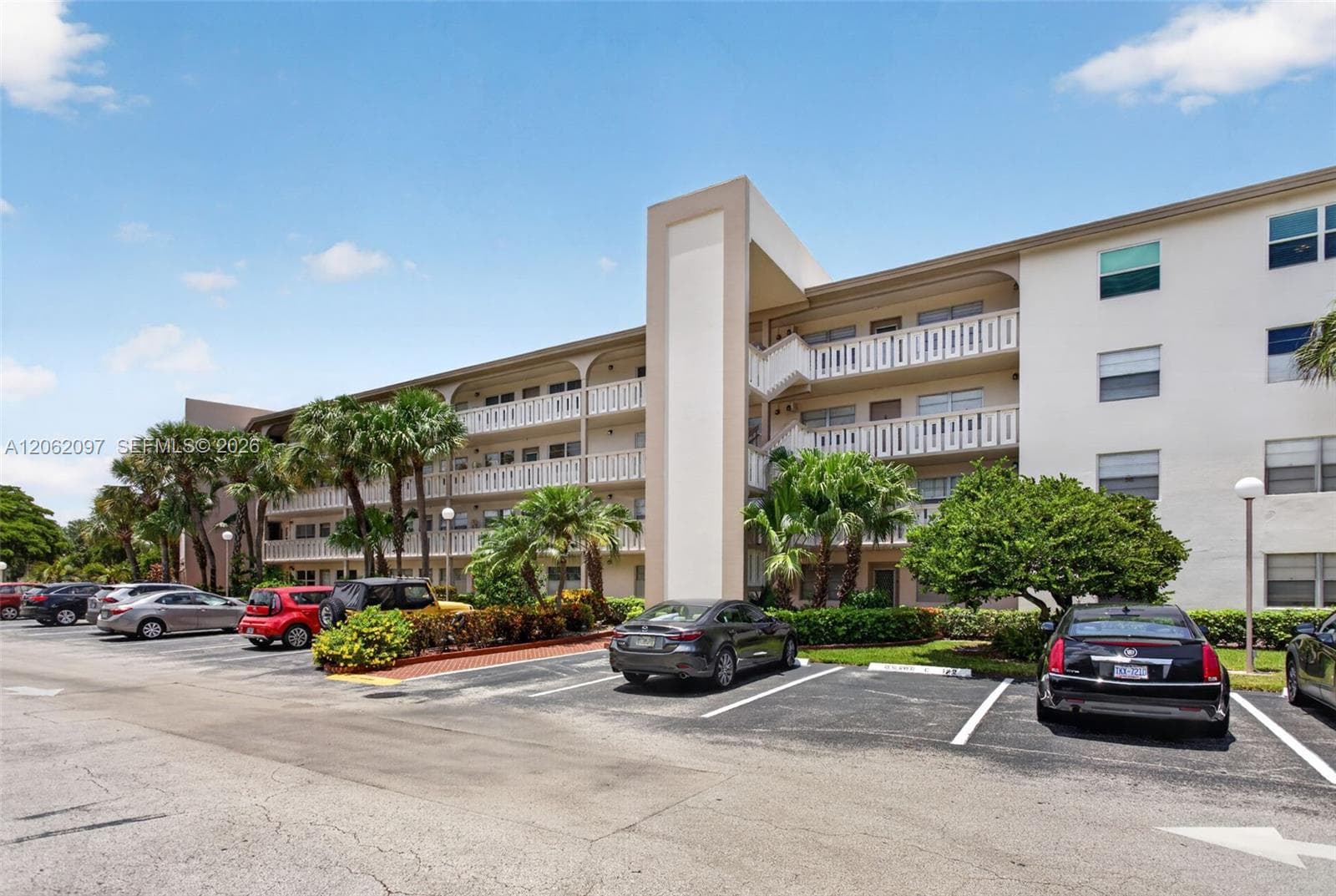 1903 Bermuda Cir # D2, Coconut Creek FL 33066 photo 2