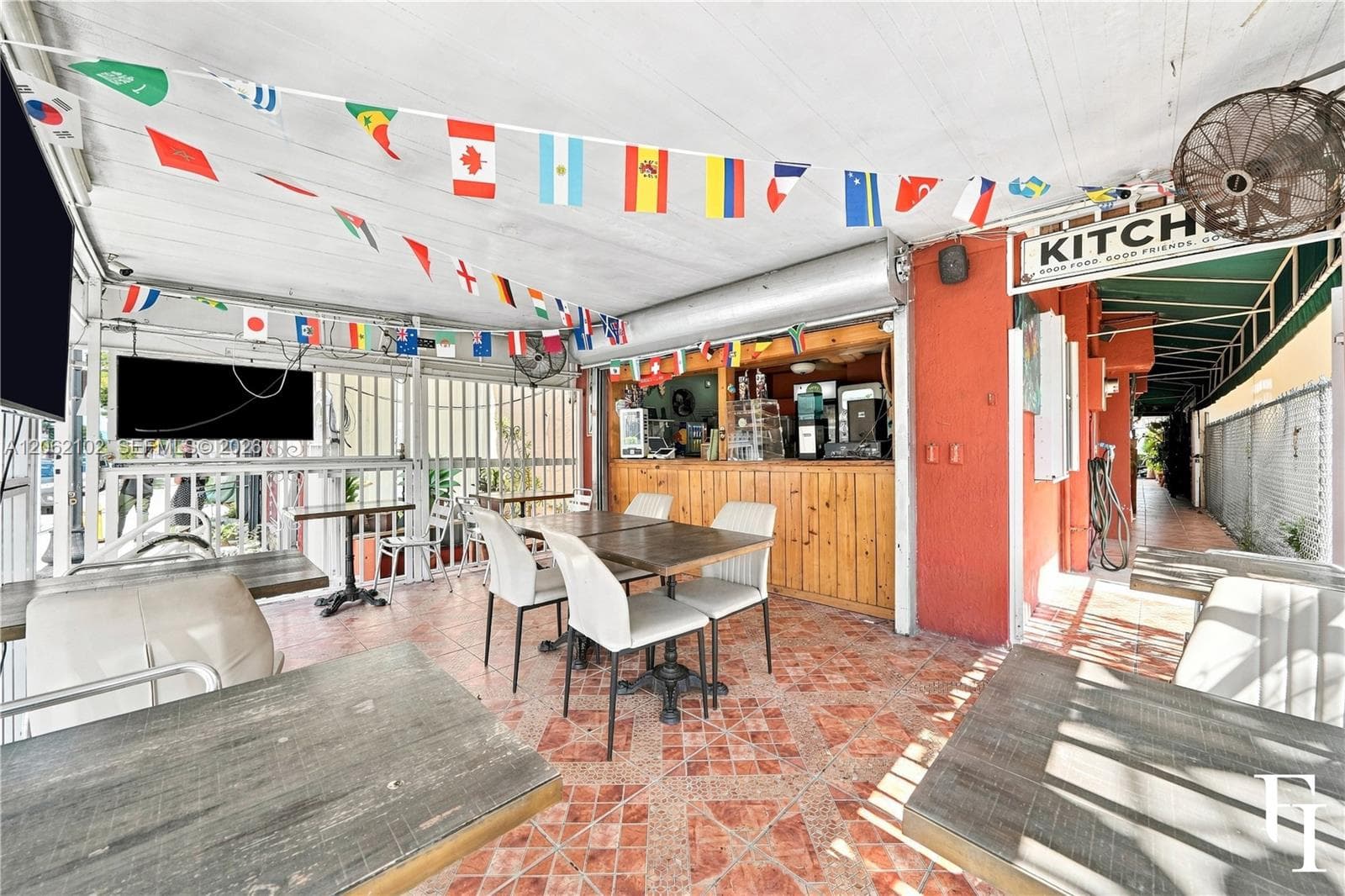 1353 SW 1st St, Miami, FL 33135 photo 4