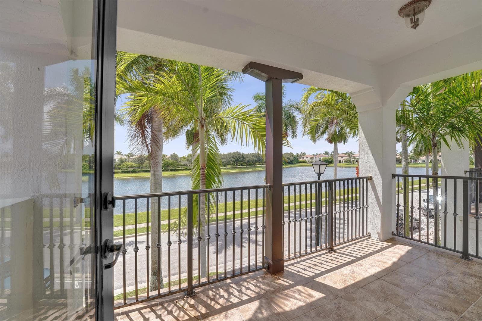 3760 NW 84TH Way, Cooper City FL 33024 photo 3