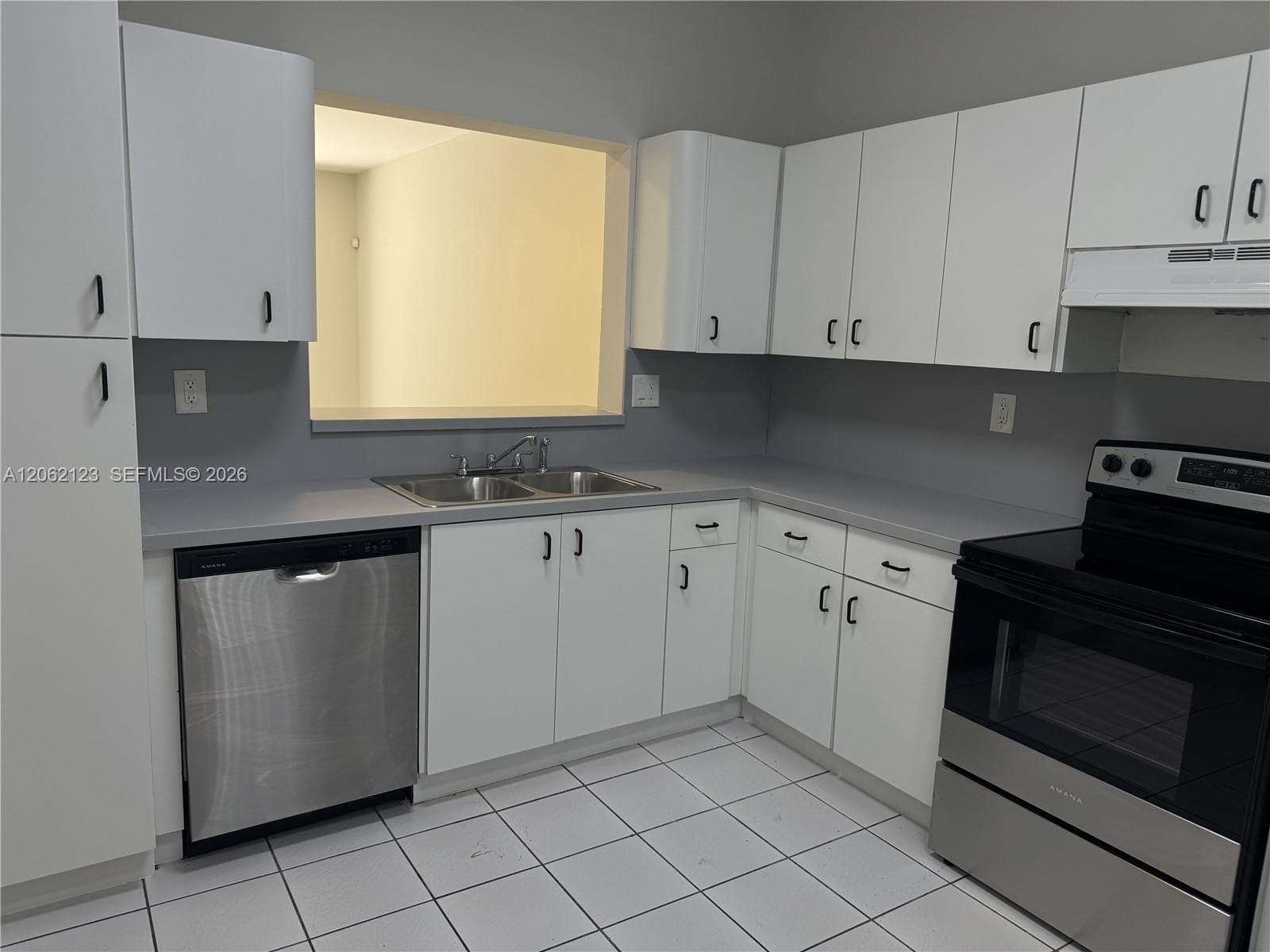 11810 NE 19th Dr # 5, North Miami FL 33181 photo 4