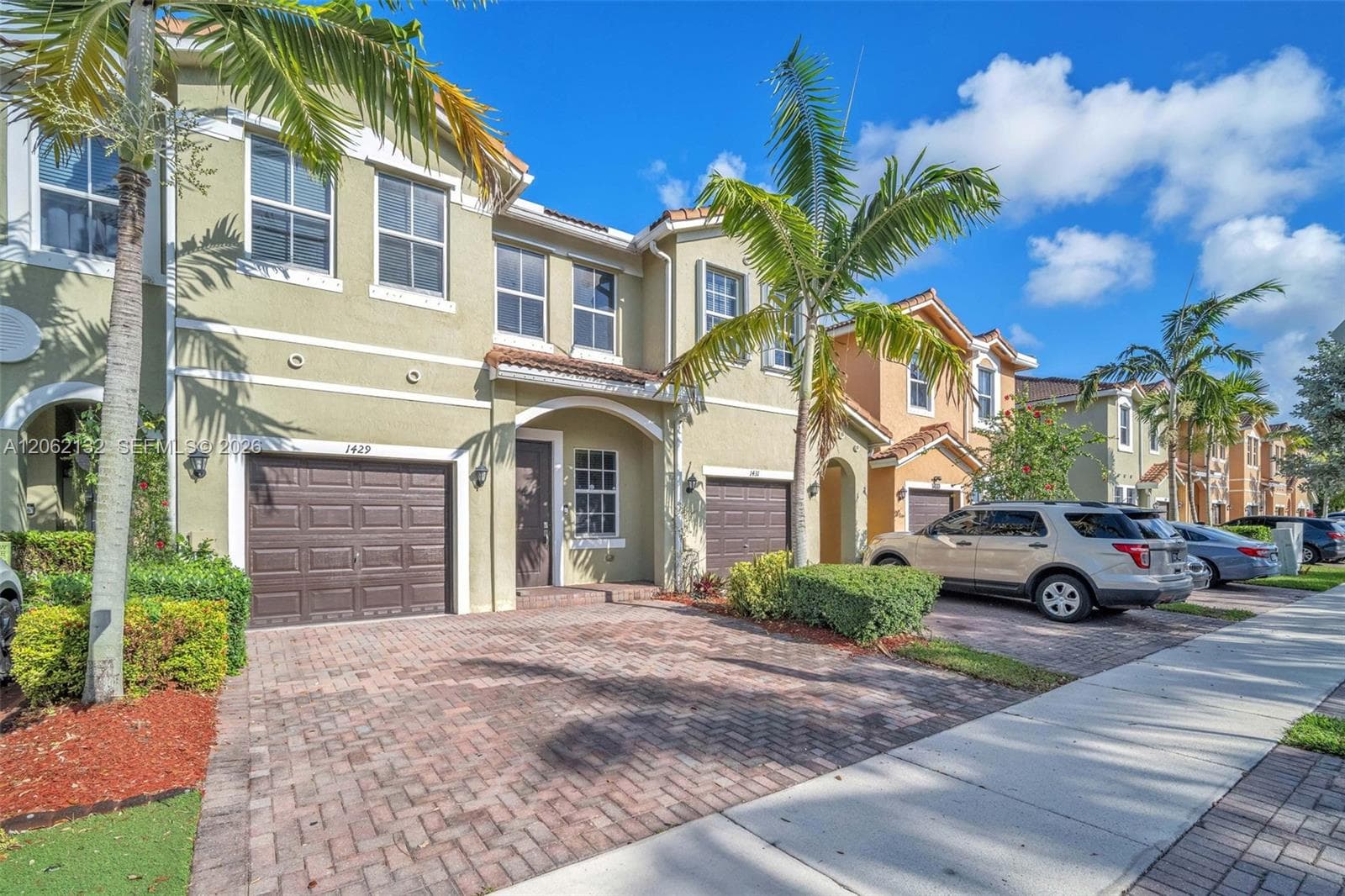 1429 SE 26th Ave, Homestead FL 33035 photo 3