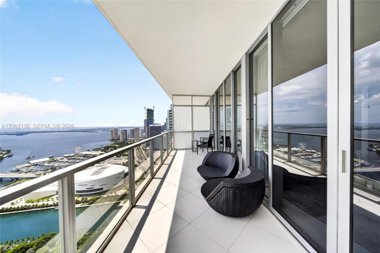 1100 Biscayne Blvd # 5502, Miami FL 33132 photo 2